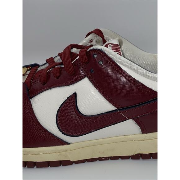 Nike Dunk Low SE Women's Size 11 Sail/Team Red-Black-Muslin MMXXIII RARE! - Picture 5 of 15